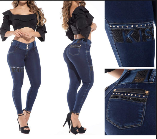 💙 Jean NYE 64314 – Detalle “KISS”
